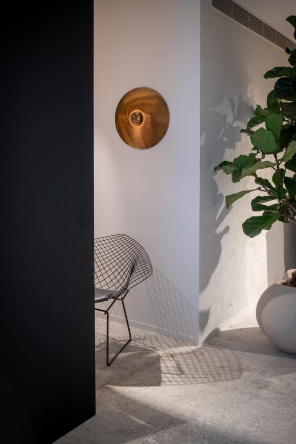 Prato de parede convexo bronze